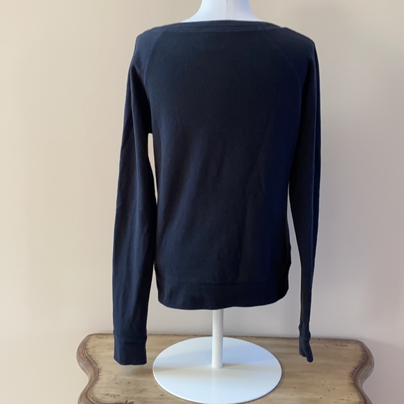 PINK VICTORIA’S SECRET LEOPARD PRINT SWEATSHIRT - Picture 3 of 10